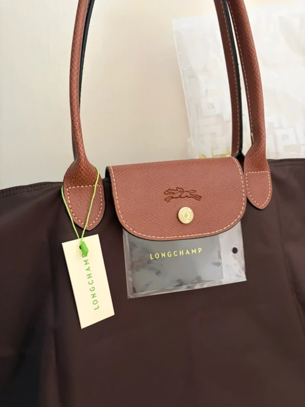 LONGCHAMP Epure Small Shoulder Bag - Picture 3 of 4